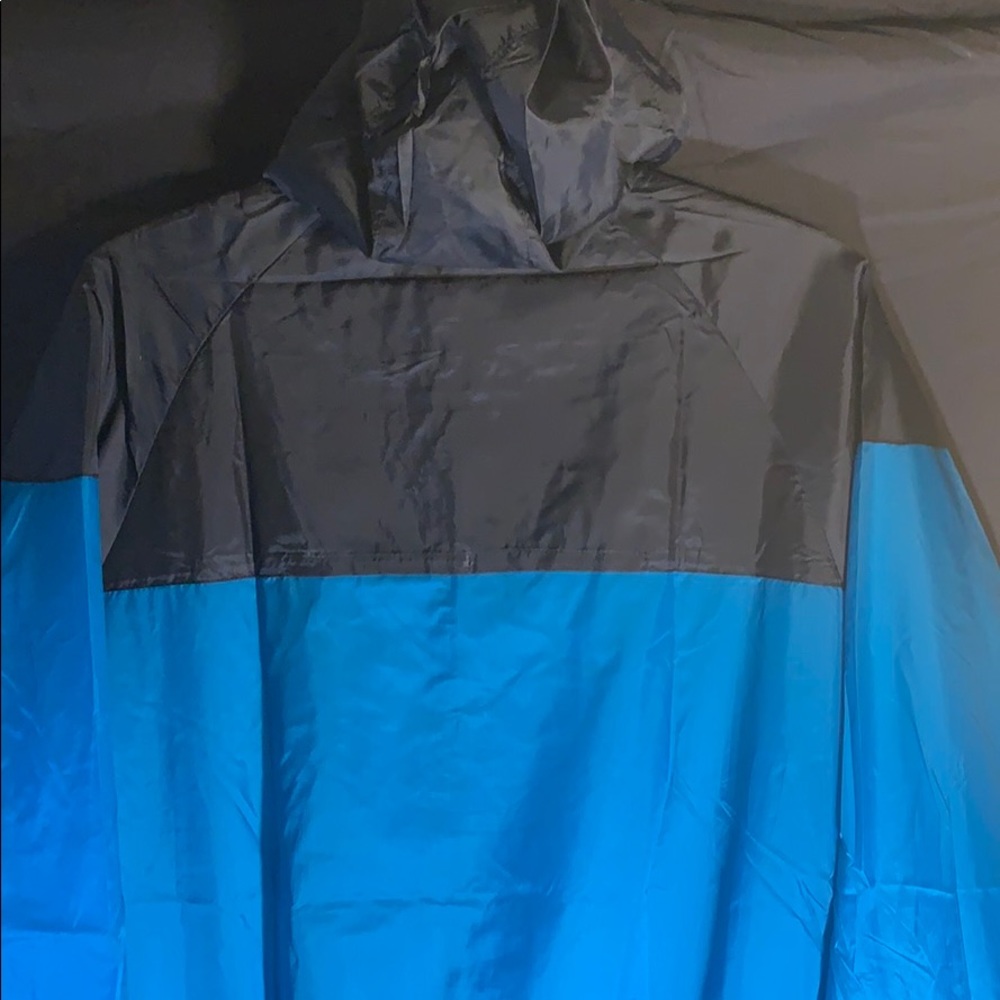 🧥Nike Windbreaker🧥 - Picture 2 of 4